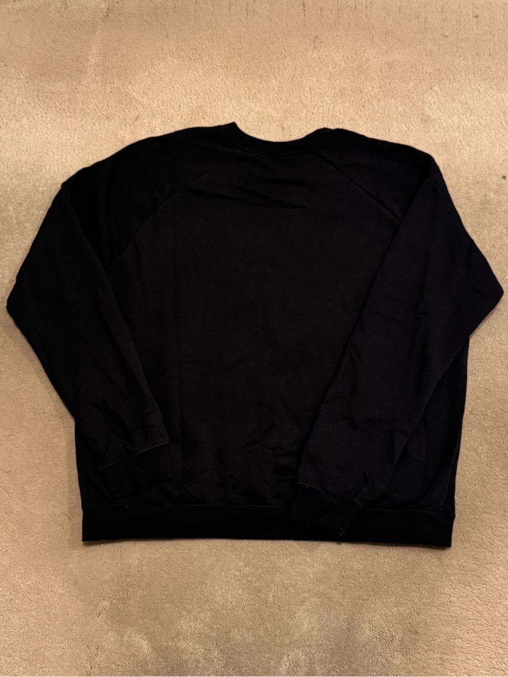 Nike Women’s Black Crewneck Sweatshirt - Picture 2 of 2